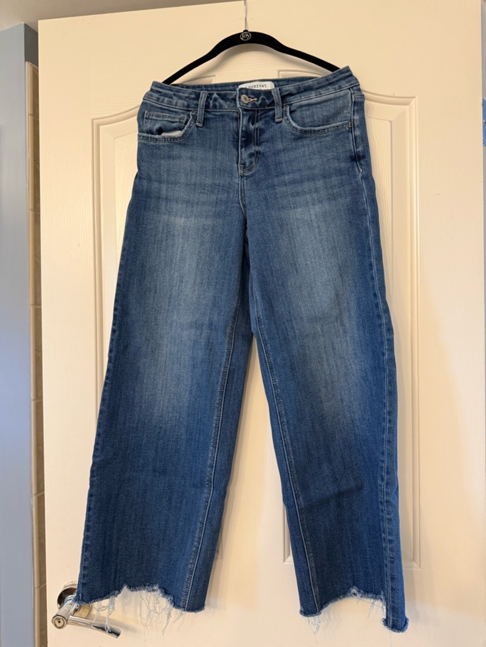 Lovervet Wide-Leg Jeans in Medium Blue